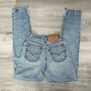 VINTAGE LEVI’S 512 JEANS